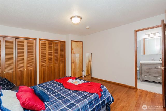 9641 Priddy Vista Road NW, Seabeck, WA 98380