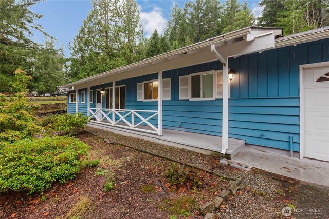 9641 Priddy Vista Road NW, Seabeck, WA 98380