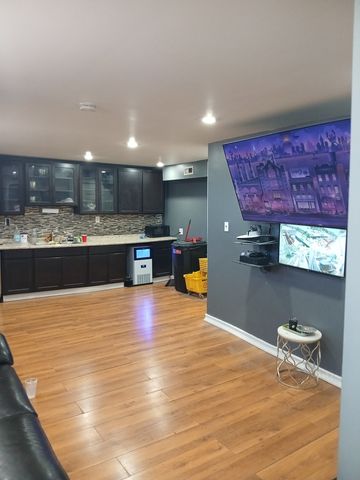 4659 W Washington Boulevard, Chicago, IL 60644