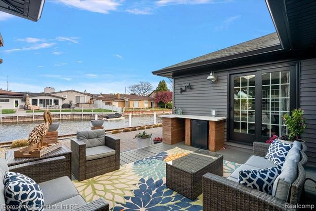 37912 Pointe Rosa Street, Harrison Twp, MI 48045