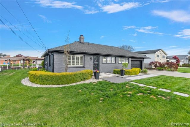 37912 Pointe Rosa Street, Harrison Twp, MI 48045
