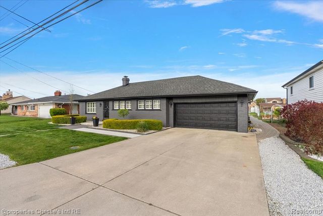 37912 Pointe Rosa Street, Harrison Twp, MI 48045