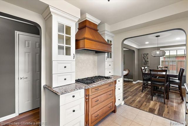 37912 Pointe Rosa Street, Harrison Twp, MI 48045