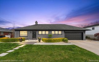 37912 Pointe Rosa Street, Harrison Twp, MI 48045