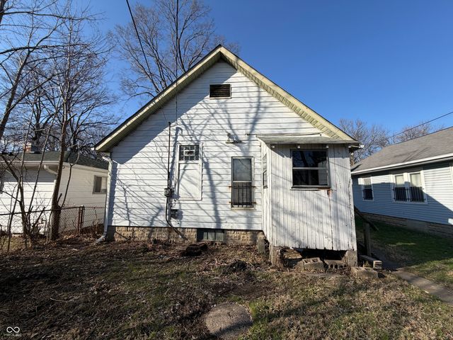 321 W 32nd Street, Indianapolis, IN 46208