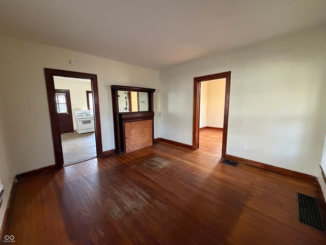 321 W 32nd Street, Indianapolis, IN 46208