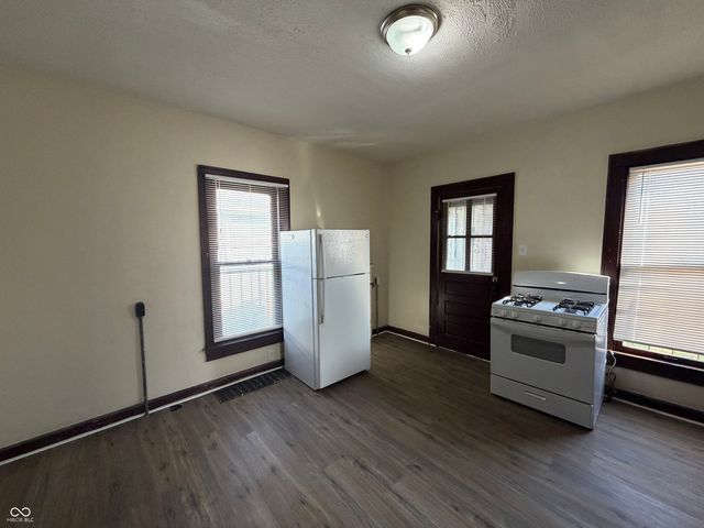 321 W 32nd Street, Indianapolis, IN 46208