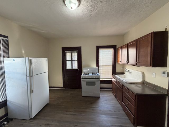 321 W 32nd Street, Indianapolis, IN 46208