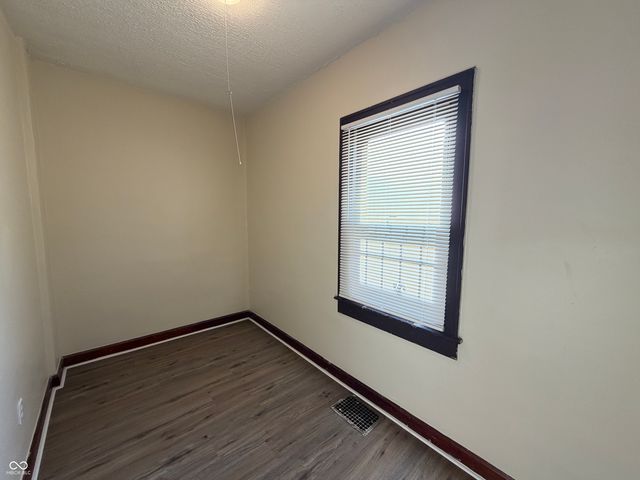 321 W 32nd Street, Indianapolis, IN 46208