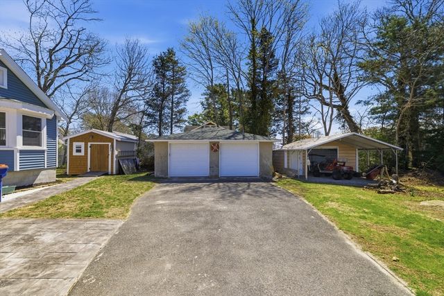 6 Birch St, Wareham, MA 02571