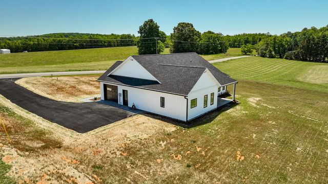 8607 Virginia Byway, Bedford, VA 24523