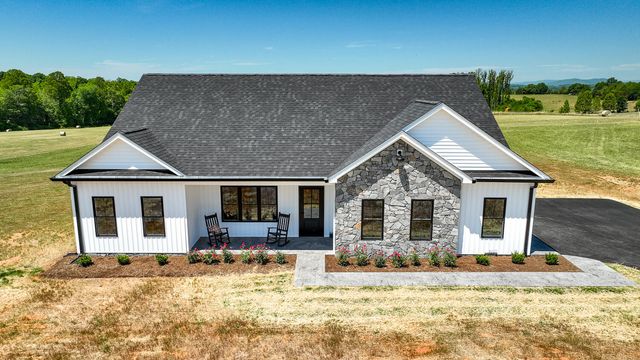 8607 Virginia Byway, Bedford, VA 24523