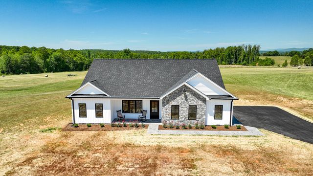 8607 Virginia Byway, Bedford, VA 24523