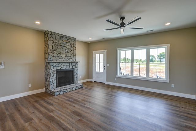 8607 Virginia Byway, Bedford, VA 24523