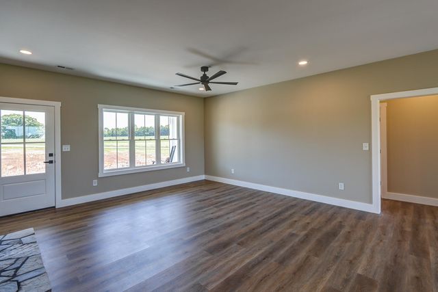 8607 Virginia Byway, Bedford, VA 24523