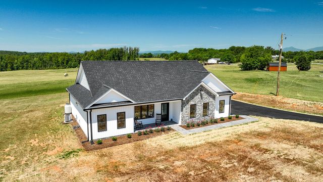 8607 Virginia Byway, Bedford, VA 24523