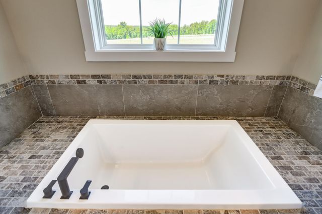 8607 Virginia Byway, Bedford, VA 24523
