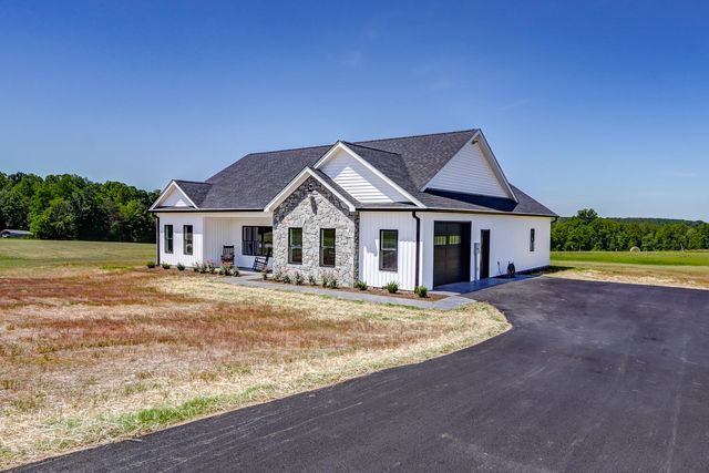 8607 Virginia Byway, Bedford, VA 24523