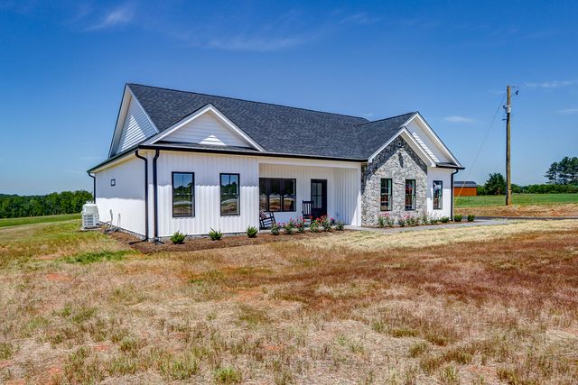 8607 Virginia Byway, Bedford, VA 24523