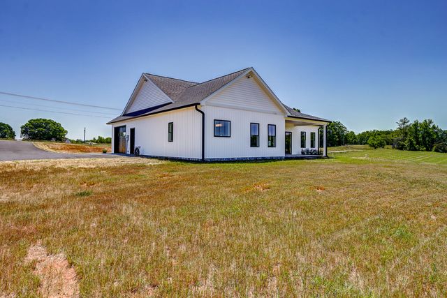 8607 Virginia Byway, Bedford, VA 24523
