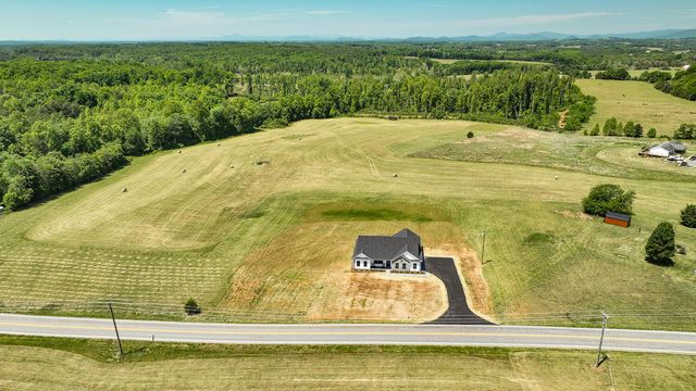 8607 Virginia Byway, Bedford, VA 24523