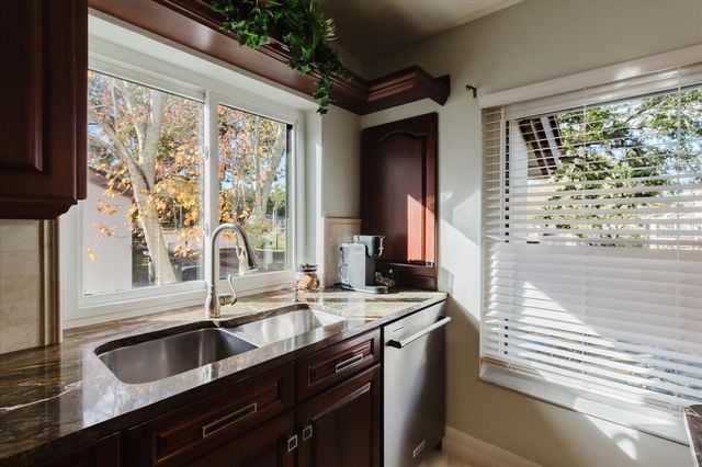 1852 LAKE CYPRESS DRIVE 1852, Safety Harbor, FL 34695