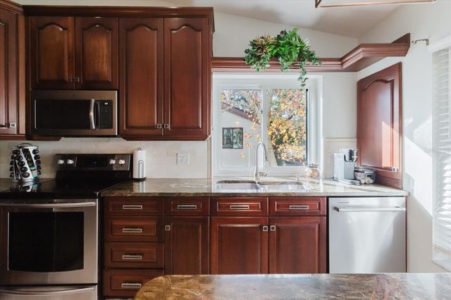 1852 LAKE CYPRESS DRIVE 1852, Safety Harbor, FL 34695