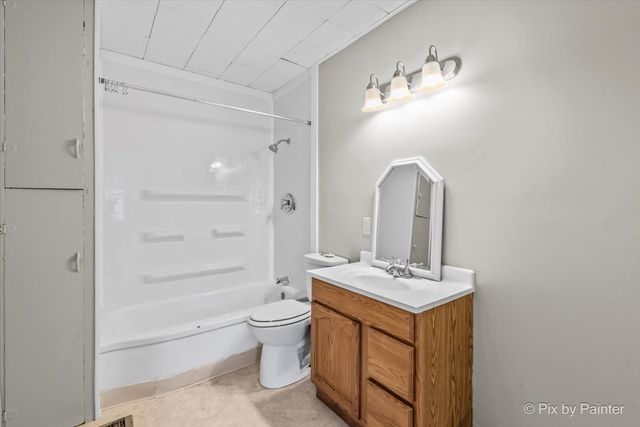 430 Hollister Avenue, Rockford, IL 61108