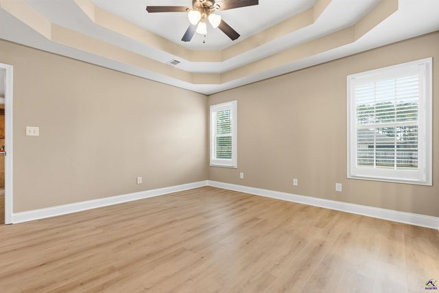 102 Steerwood, Perry, GA 31069