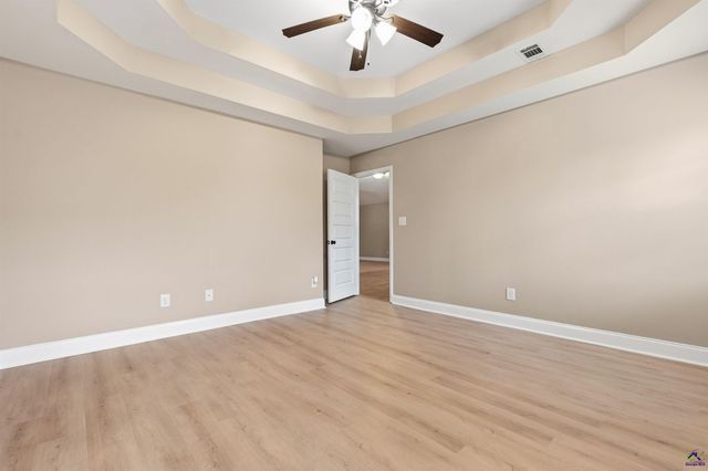 102 Steerwood, Perry, GA 31069