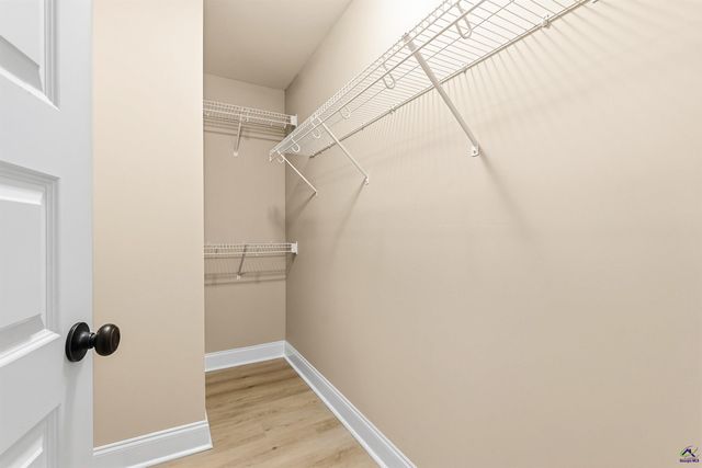 102 Steerwood, Perry, GA 31069