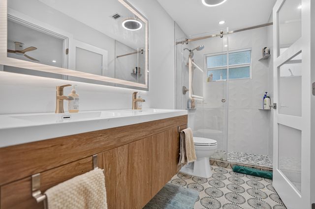 2521 Jaeger Drive, Delray Beach, FL 33444