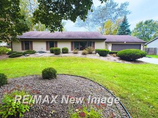 221 Sycamore Lane, Auburn, MI 48611