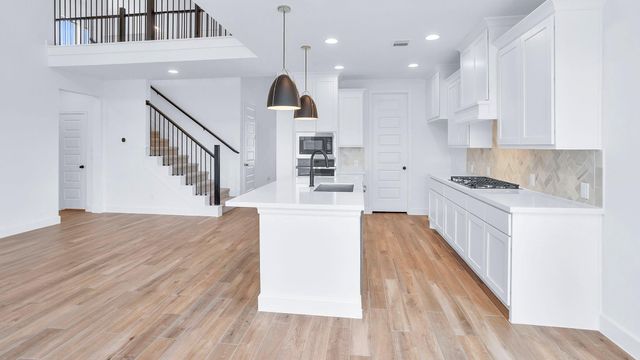 362 Prairie Warbler Street, Magnolia, TX 77354