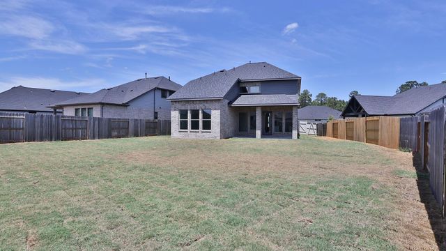 362 Prairie Warbler Street, Magnolia, TX 77354