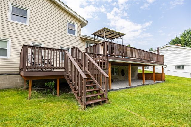 34 Tanglewood Drive, Greece, NY 14616