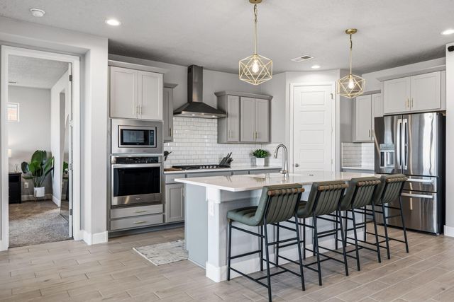 9120 Tortosa Drive NW, Albuquerque, NM 87114