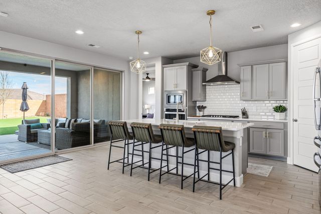 9120 Tortosa Drive NW, Albuquerque, NM 87114