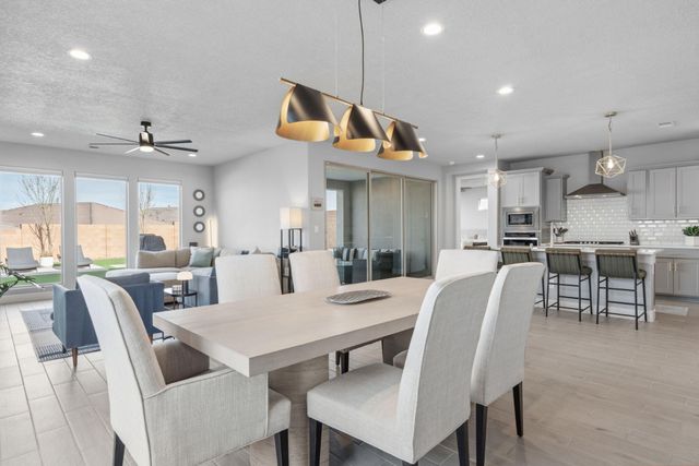 9120 Tortosa Drive NW, Albuquerque, NM 87114