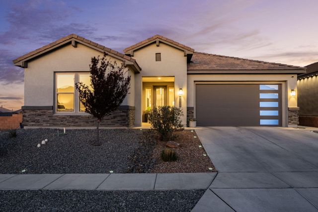 9120 Tortosa Drive NW, Albuquerque, NM 87114