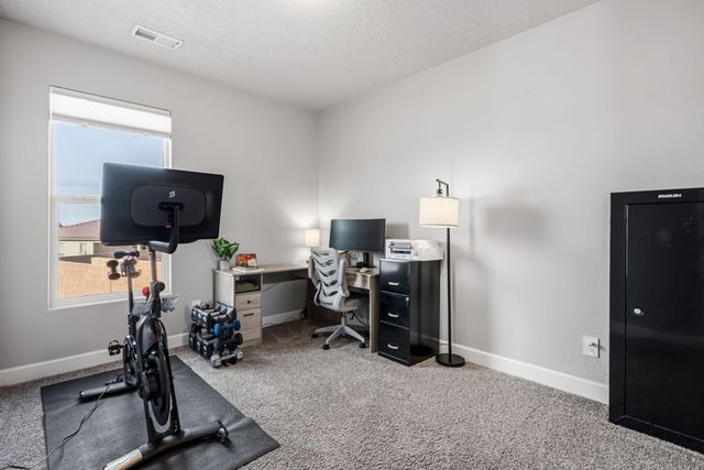 9120 Tortosa Drive NW, Albuquerque, NM 87114