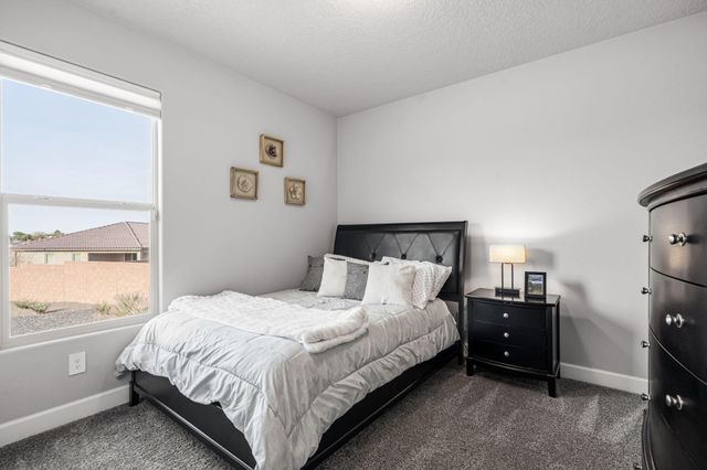 9120 Tortosa Drive NW, Albuquerque, NM 87114