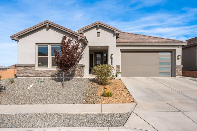 9120 Tortosa Drive NW, Albuquerque, NM 87114