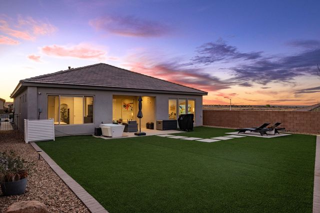 9120 Tortosa Drive NW, Albuquerque, NM 87114