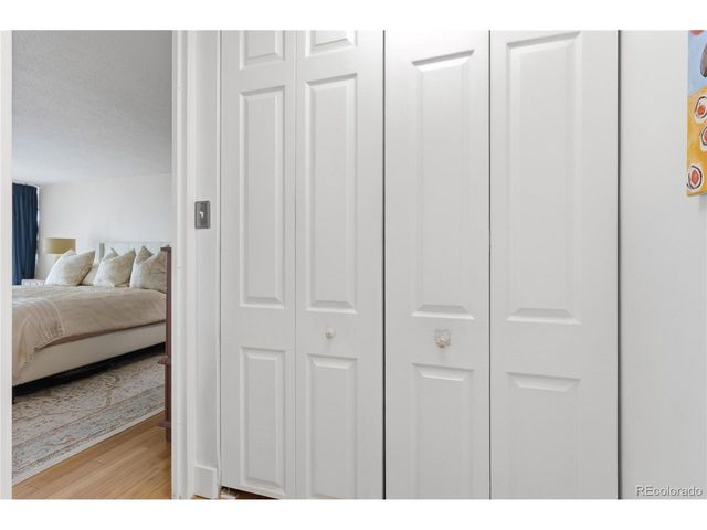1155 N Ash St 806, Denver, CO 80220