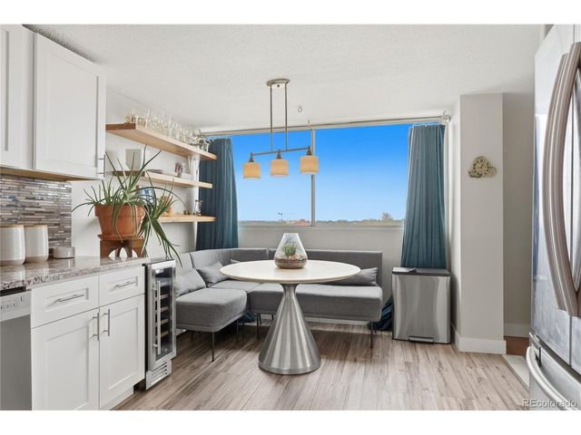 1155 N Ash St 806, Denver, CO 80220