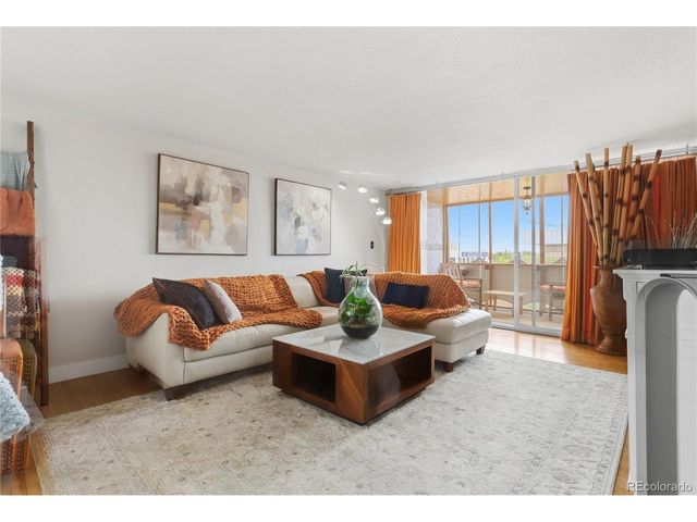 1155 N Ash St 806, Denver, CO 80220
