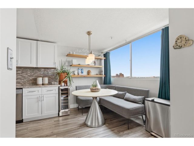 1155 N Ash St 806, Denver, CO 80220