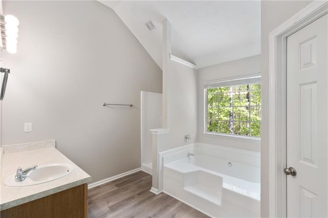 3228 Diamond Bluff, Union City, GA 30291