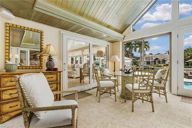 950 Galleon DR, Naples, FL 34102